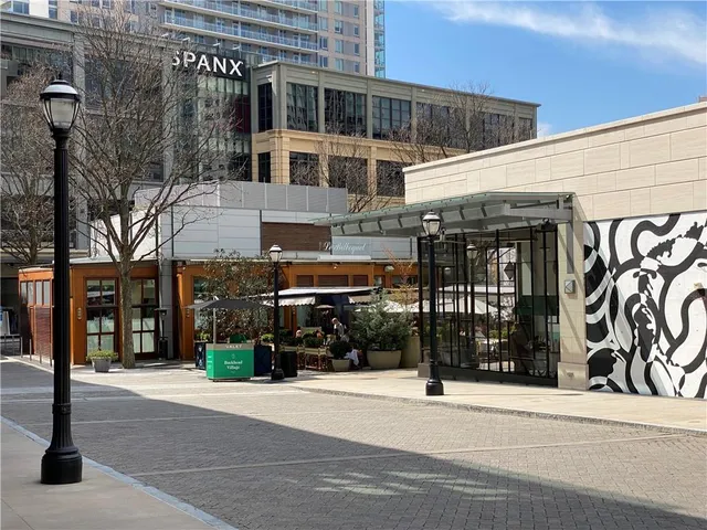 $1,995,000 | 3107 Peachtree Road Northeast, Unit 1504, Atlanta, GA 30305