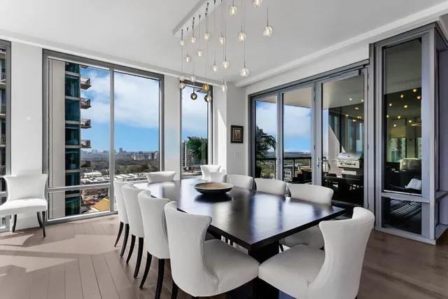 $1,995,000 | 3107 Peachtree Road Northeast, Unit 1504, Atlanta, GA 30305