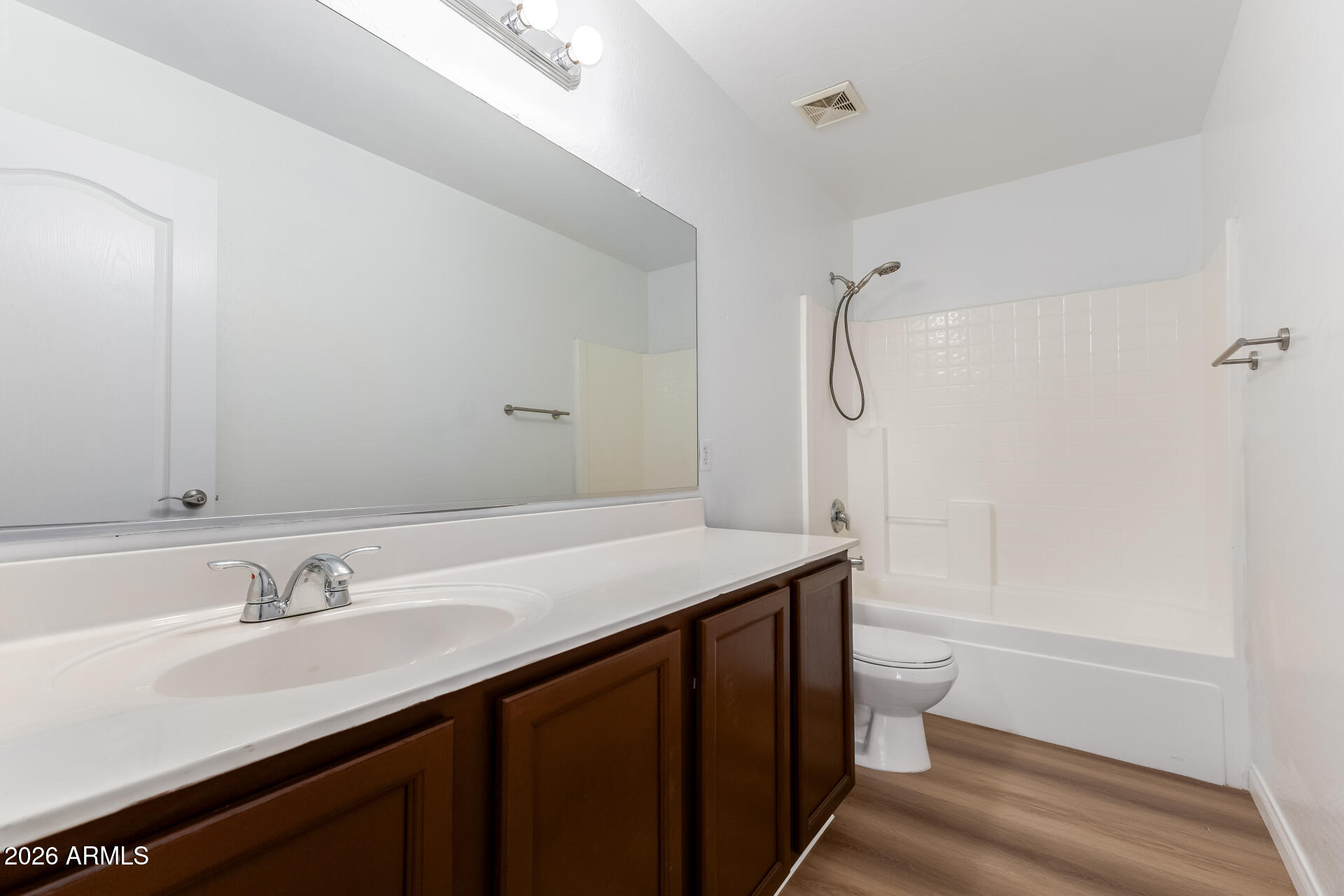 3362 East Silverbell Road San Tan Valley, AZ 85143 - Photo 22 of 39 Bathroom 3