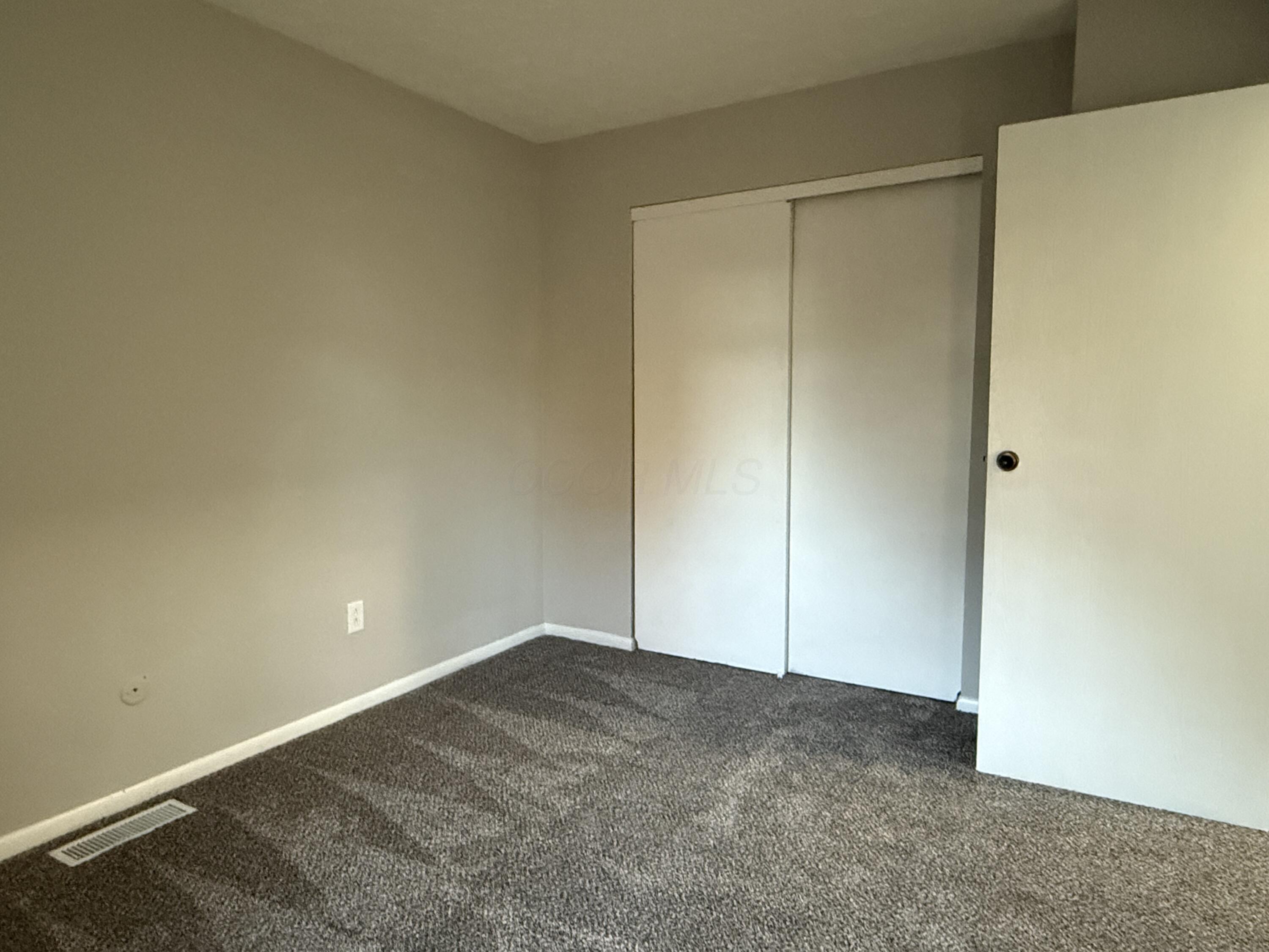 2084 Brookfield Road Columbus, OH 43229 - Photo 13 of 16 14 IMG_4344