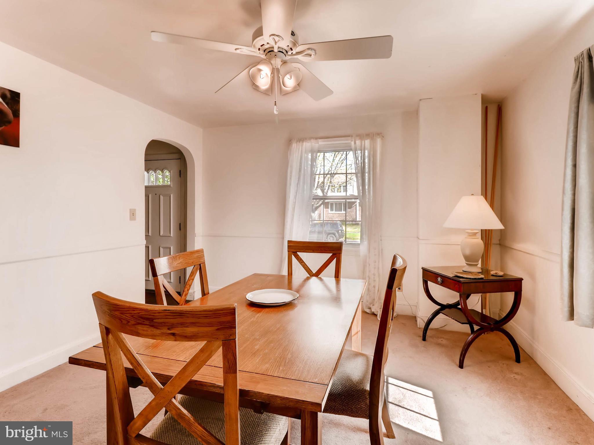 3116 Dunglow Road Baltimore, MD 21222 - Photo 8 of 29 Dining Room off the front entrance