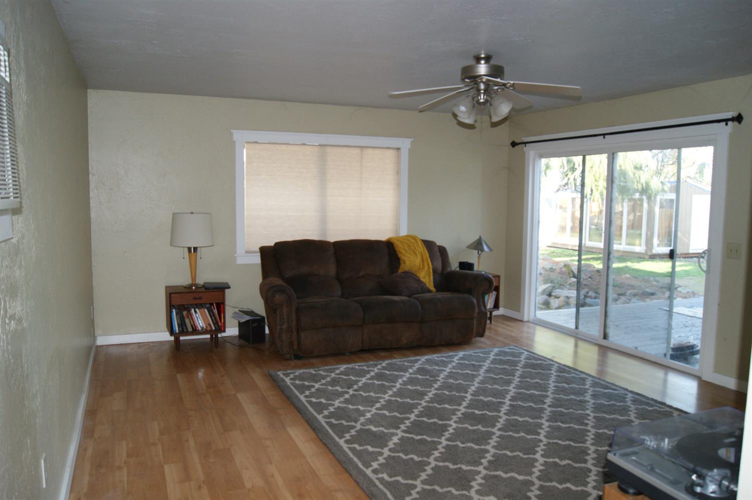 2502 Reed Lane Medford, OR 97501 - Photo 10 of 21 Additional Photo