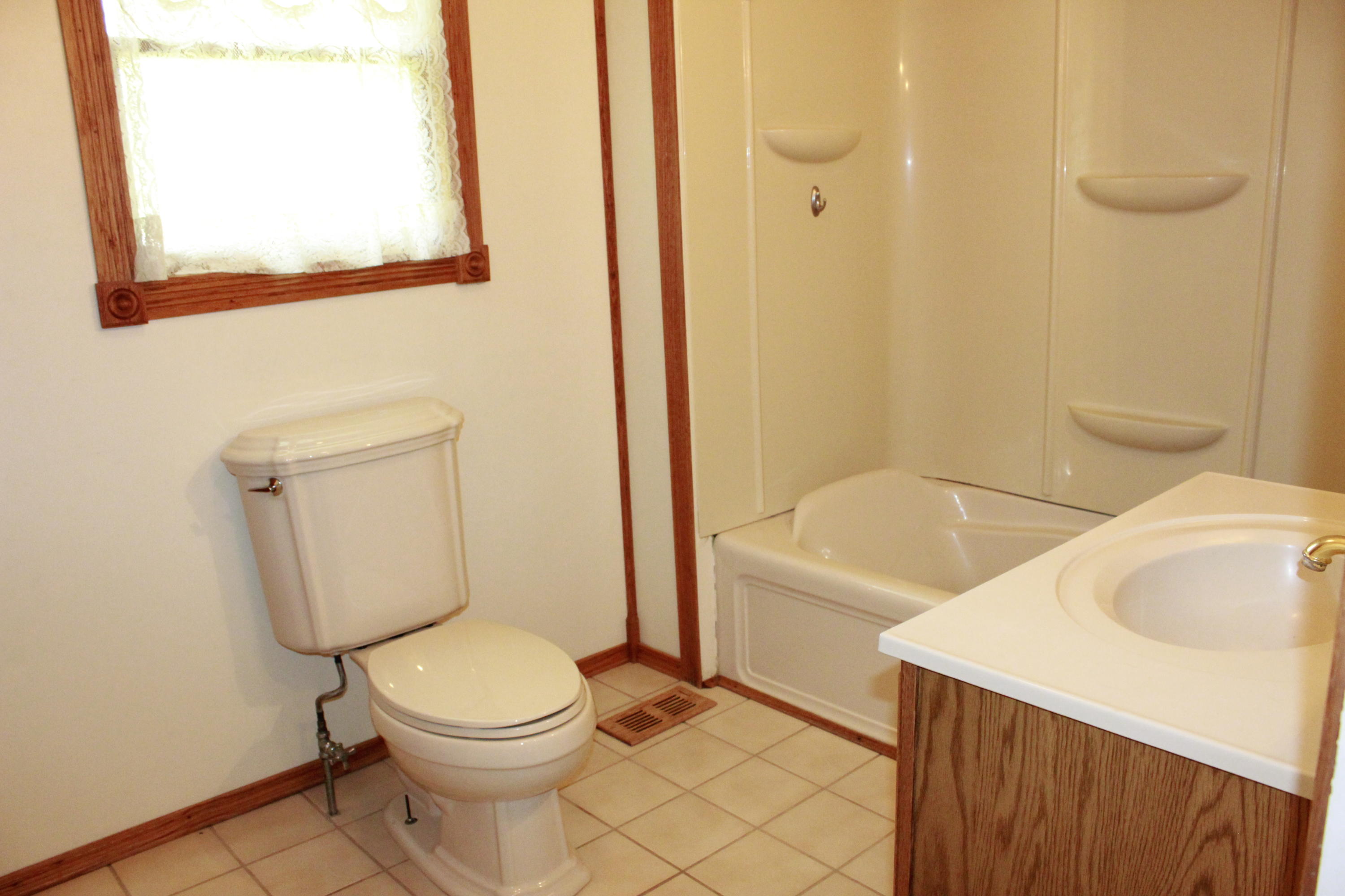 2761 Snyder Domer Road Springfield, OH 45502 - Photo 16 of 27