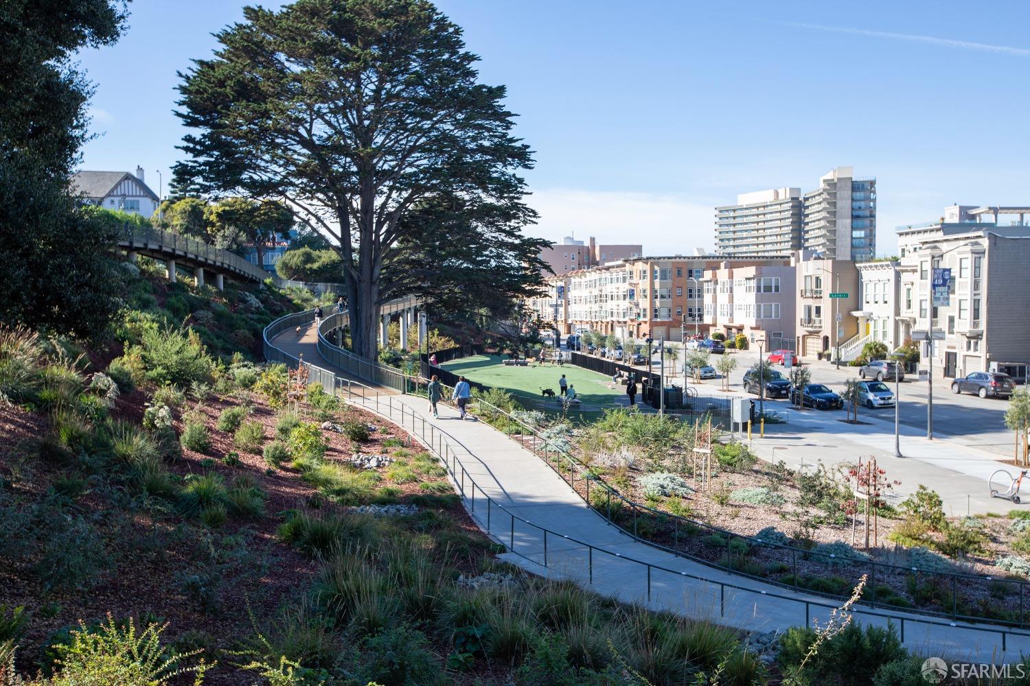 1080 Chestnut Street, Unit 11C San Francisco, CA 94109 - Photo 19 of 20