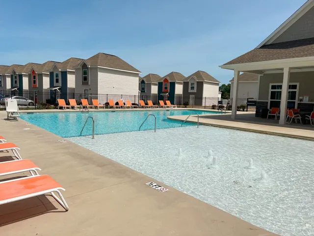 $1,298 | 1980 West Main Street, Unit 70, Central, SC 29630