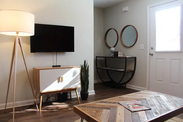 $1,298 | 1980 West Main Street, Unit 70, Central, SC 29630