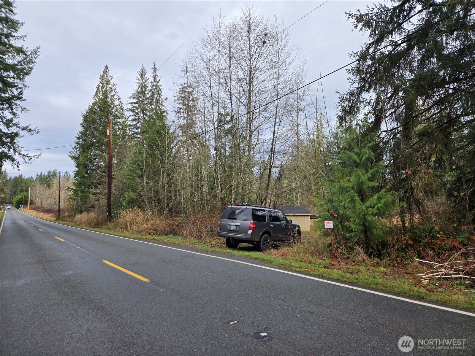 2121 Creswell Road Snohomish, WA 98290 - Photo 19 of 21 a car parked on the side of the road