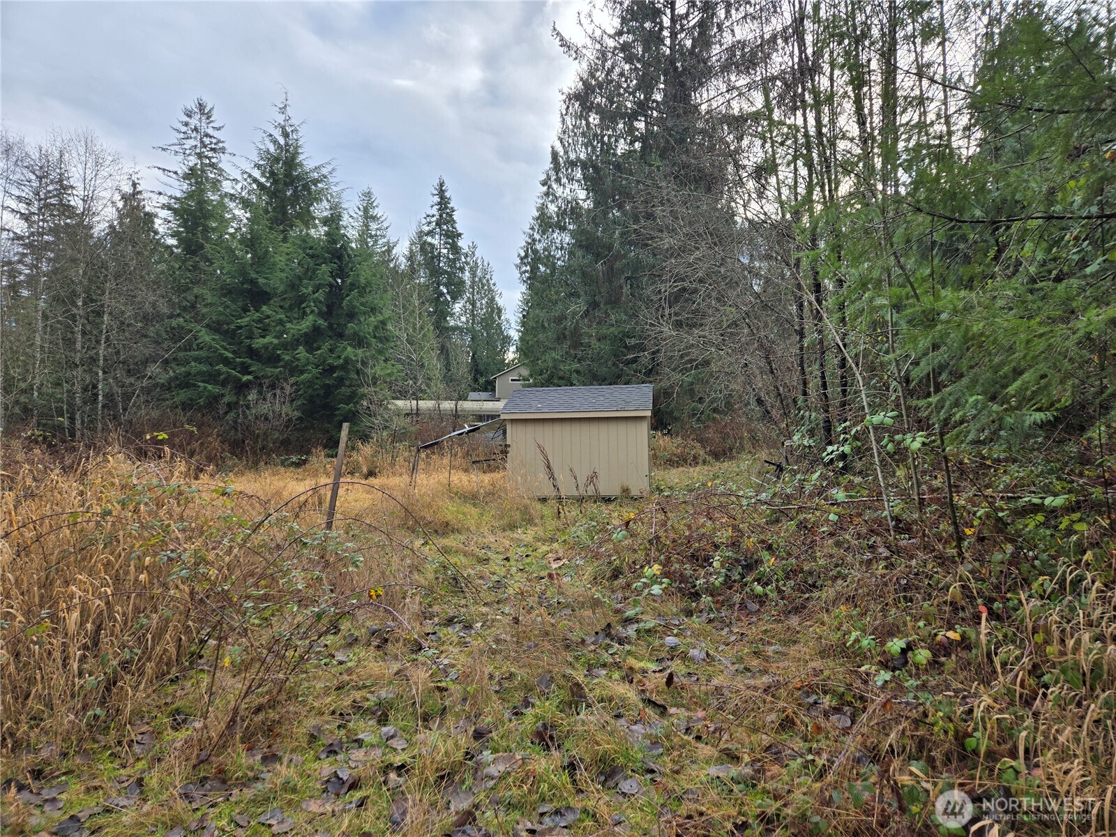 2121 Creswell Road Snohomish, WA 98290 - Photo 7 of 21 a view of a outdoor space
