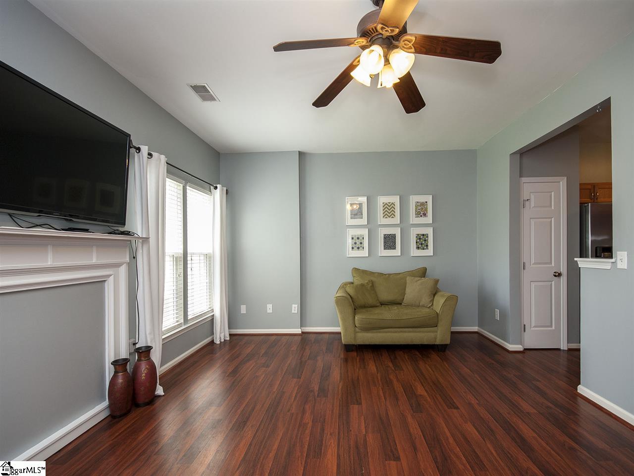 163 Spring Crossing Circle Greer, SC 29650 - Photo 4 of 32