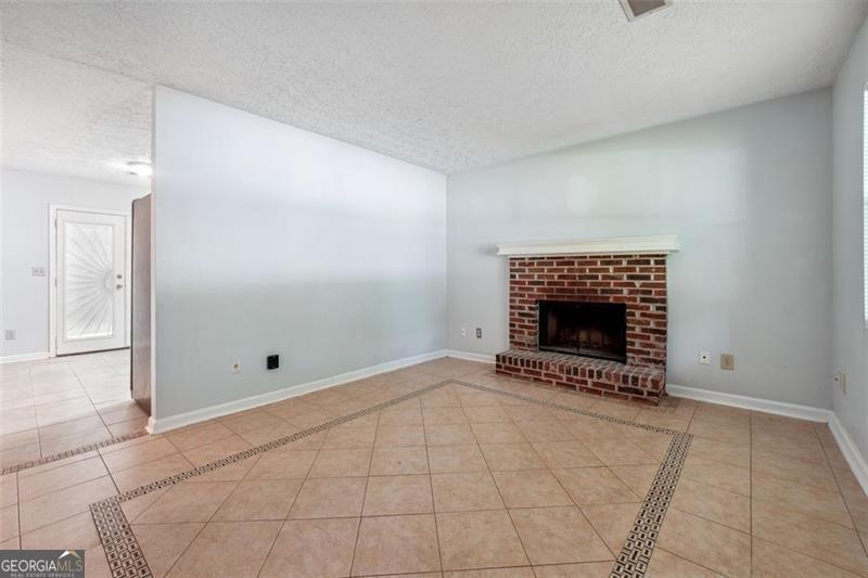3107 Del Monico Drive Decatur, GA 30032 - Photo 3 of 9 Gallery Image 3