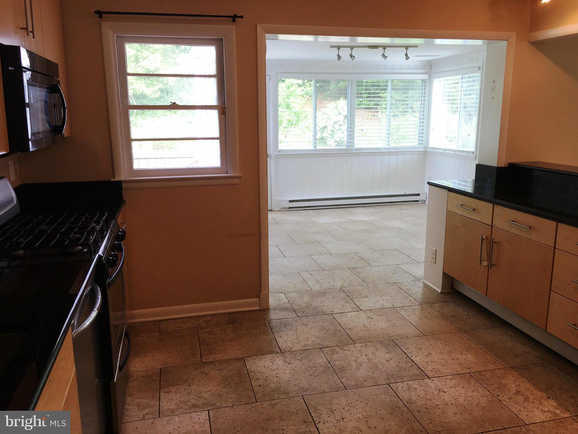 5904 Roland Avenue Baltimore, MD 21210 - Photo 4 of 22 Kitchen