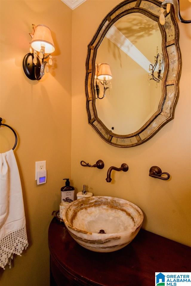 2525 Shades Crest Road Birmingham, AL 35216 - Photo 16 of 47