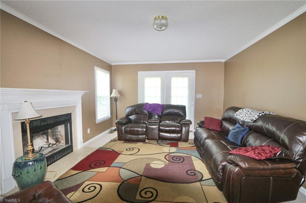 4937 Cartner Road Jonesville, NC 28642 - Photo 12 of 45 Gallery Image 12