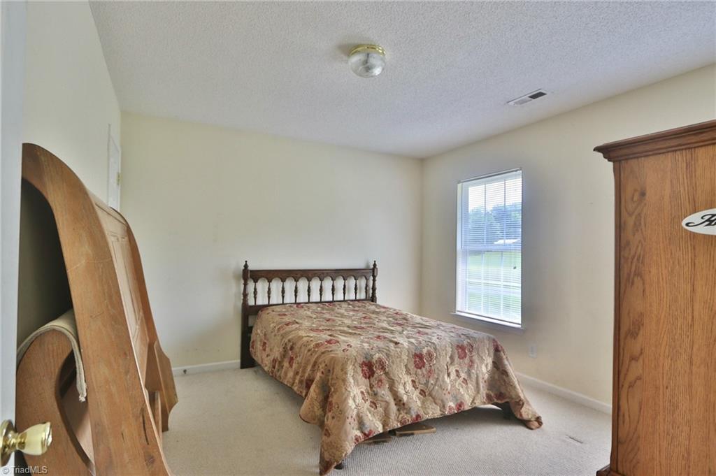 4937 Cartner Road Jonesville, NC 28642 - Photo 30 of 45 Gallery Image 30