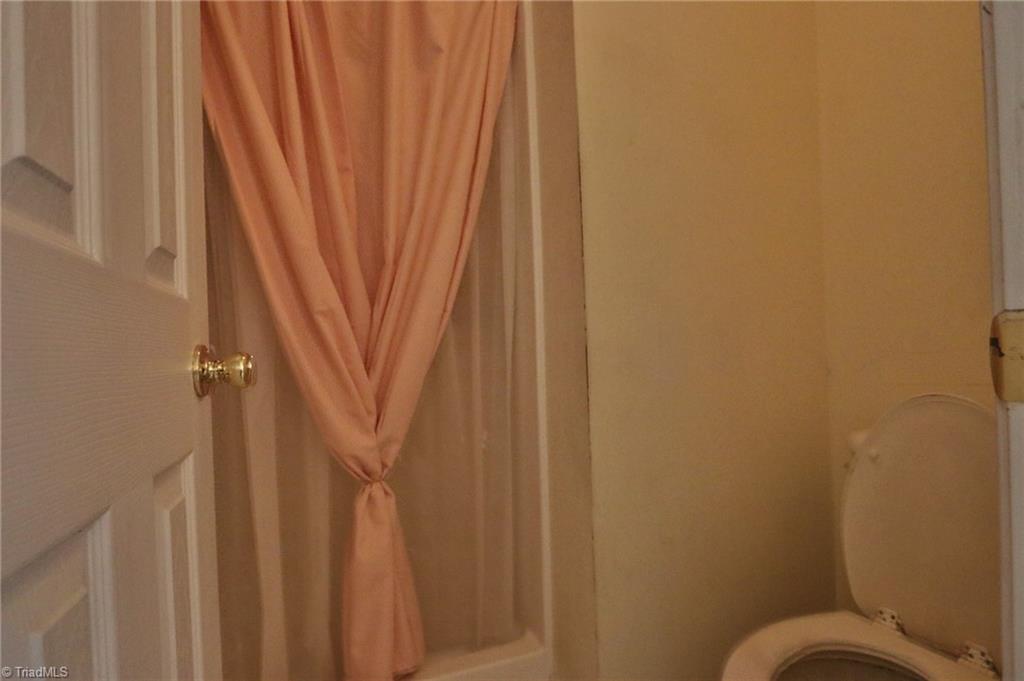 4937 Cartner Road Jonesville, NC 28642 - Photo 38 of 45 Gallery Image 38