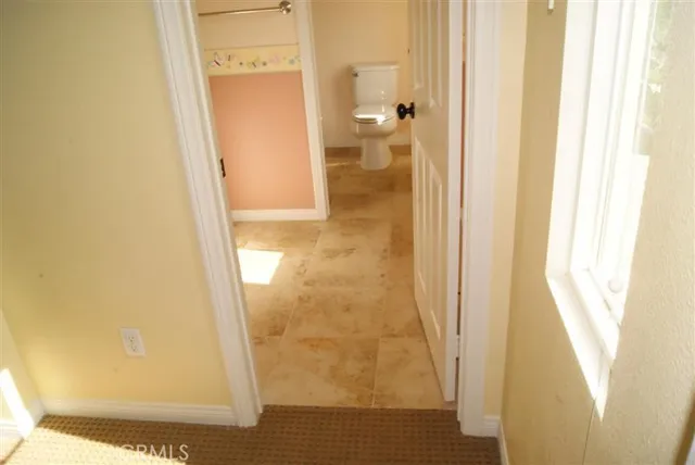 a view of entryway with a window