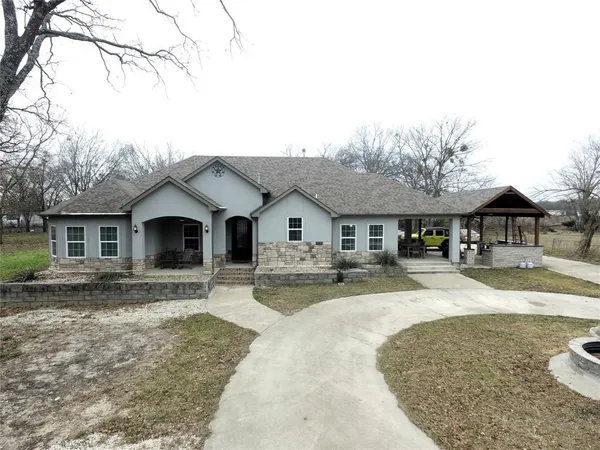 $525,000 | 7320 County Road 3512, Quinlan, TX 75474