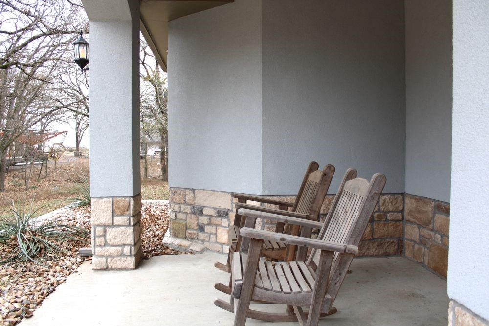 7320 County Road 3512 Quinlan, TX 75474 - Photo 9 of 35 a view of balcony and patio