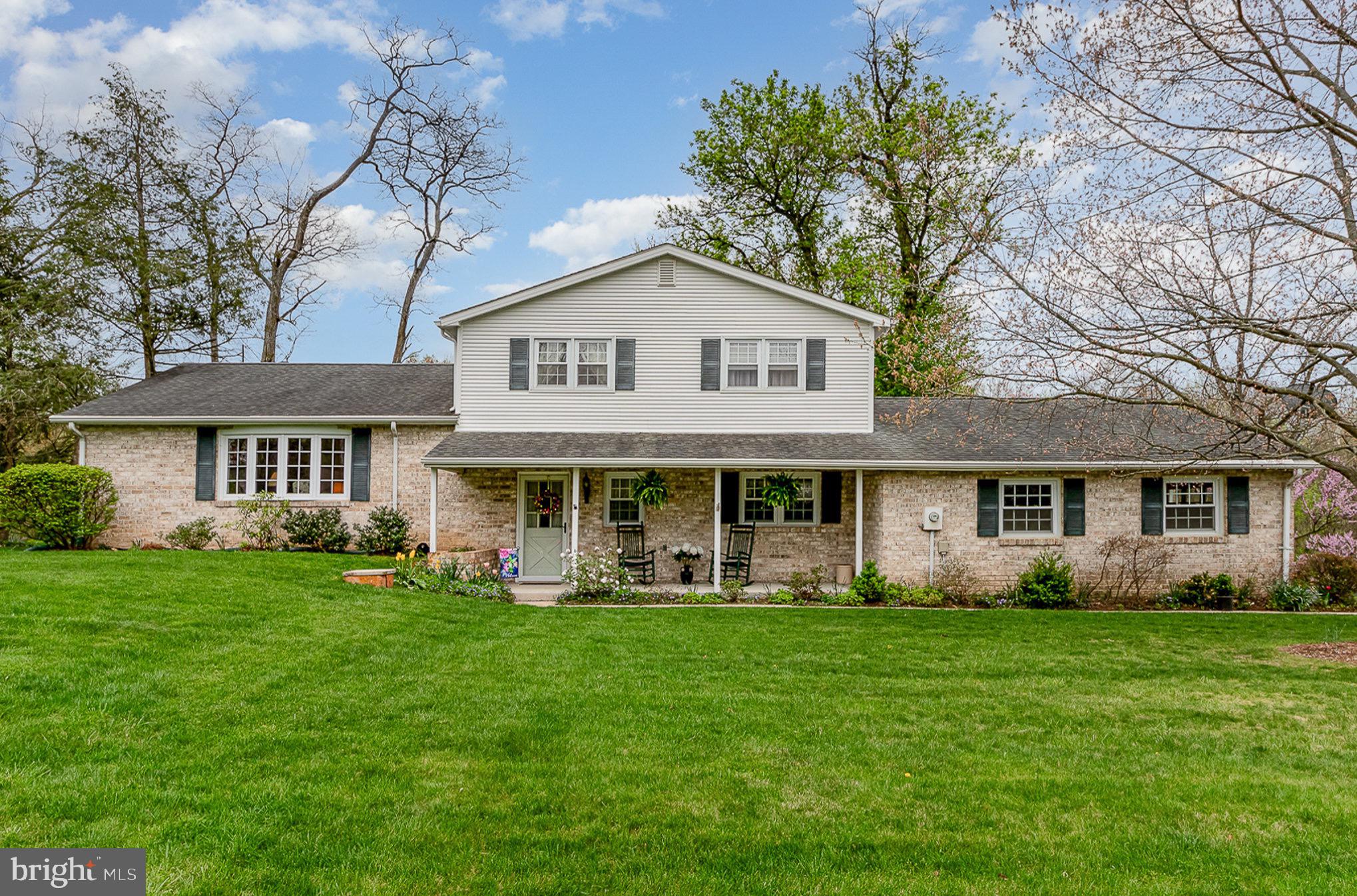 156 West Yellowbreeches Road Carlisle, PA 17015 - Photo 2 of 42 Gallery Image 2