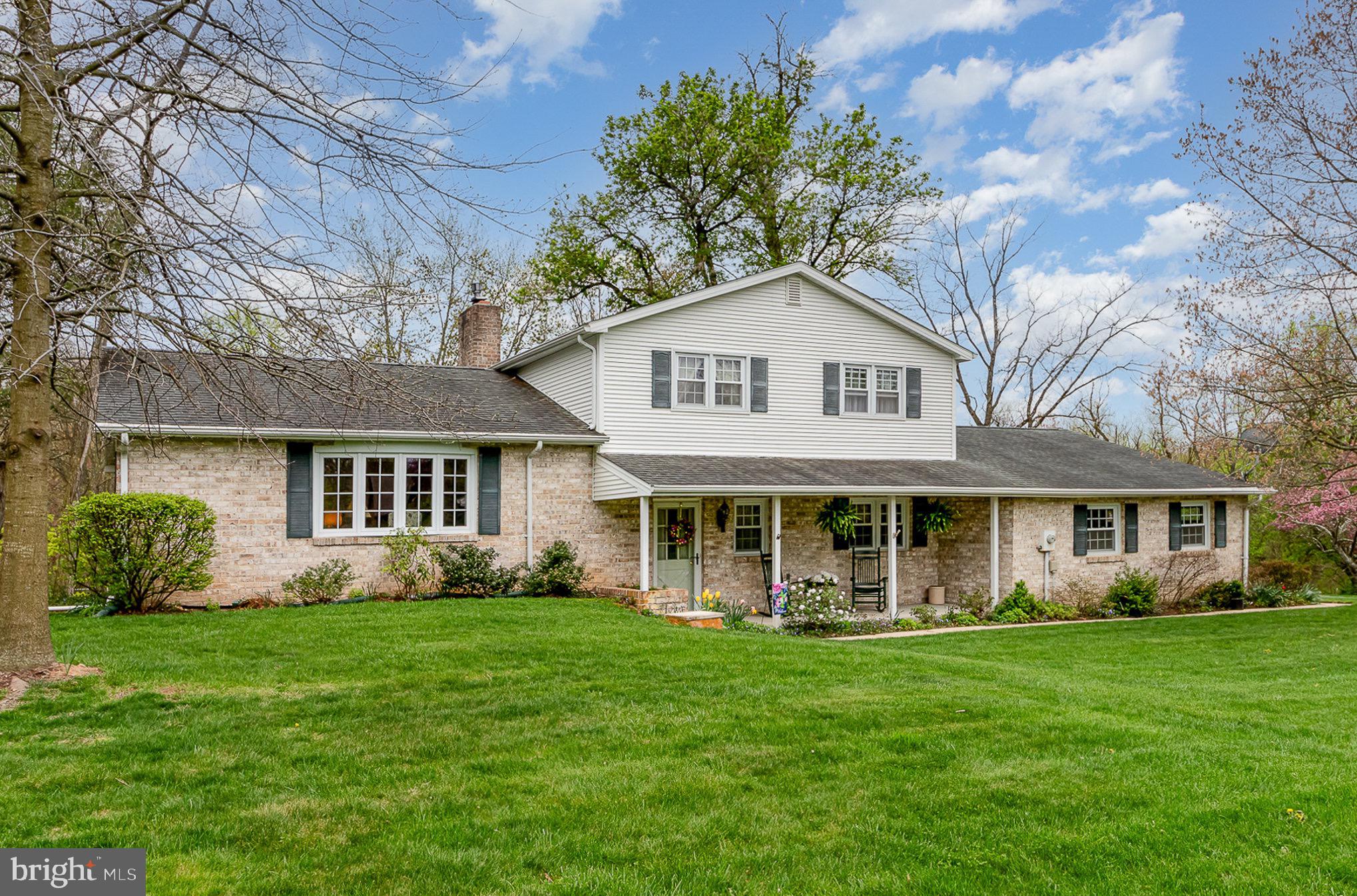 156 West Yellowbreeches Road Carlisle, PA 17015 - Photo 3 of 42 Gallery Image 3