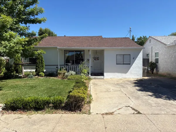 $344,000 | 2561 24th Avenue, Sacramento, CA 95820