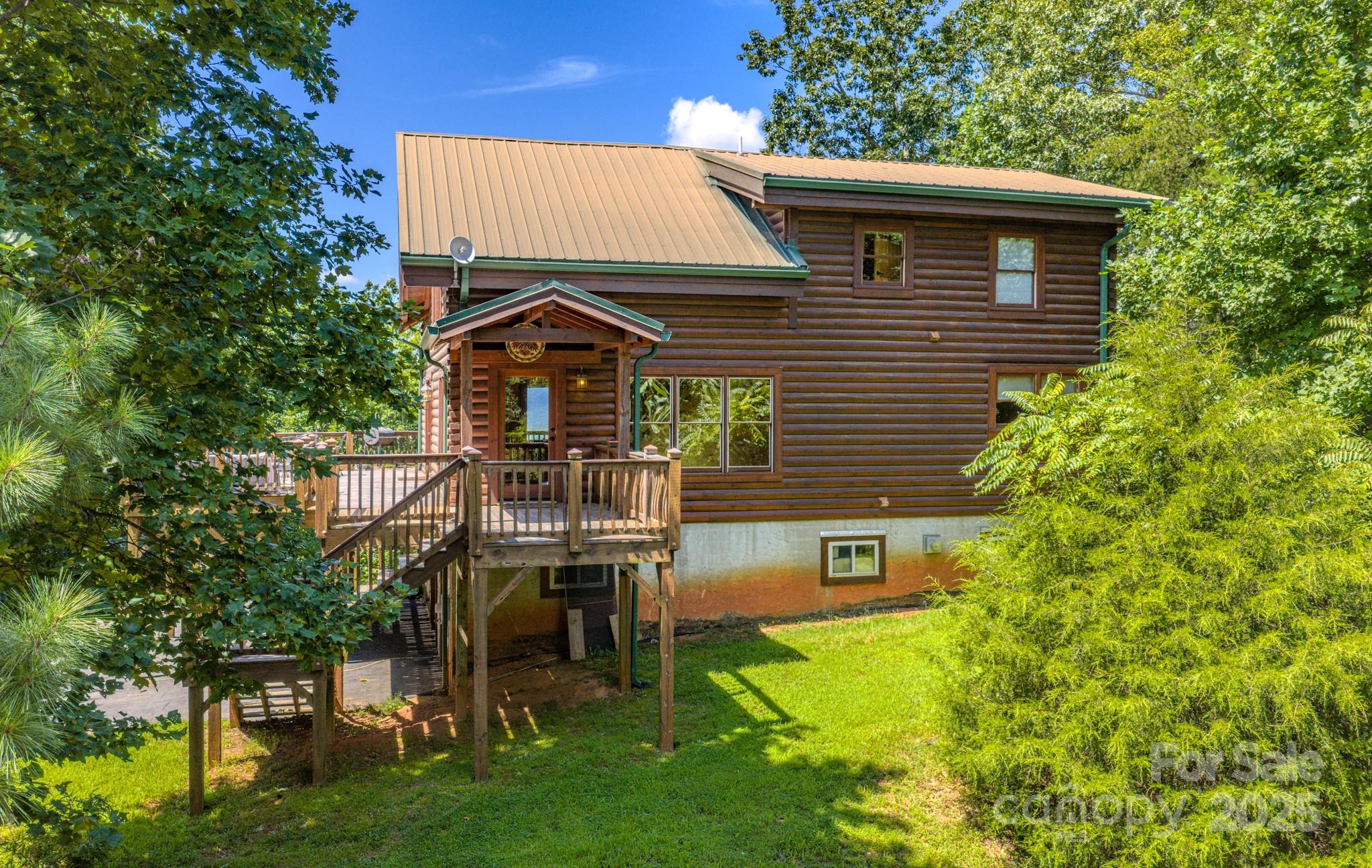 1595 Grants Mountain Road Marion, NC 28752 - Photo 3 of 48