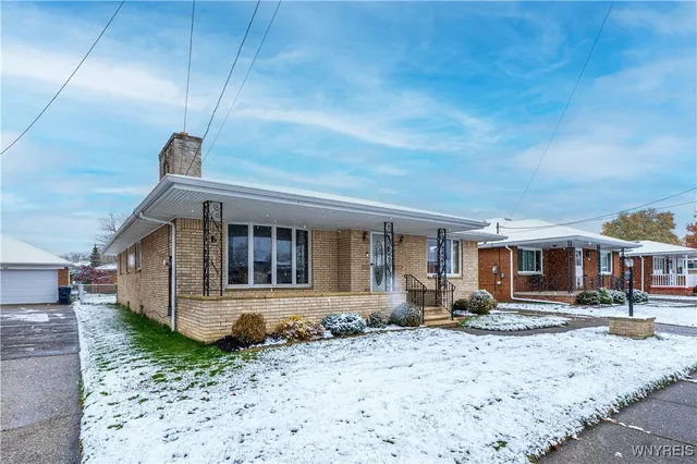 $289,900 | 32 Barlow Avenue, Lackawanna, NY 14218