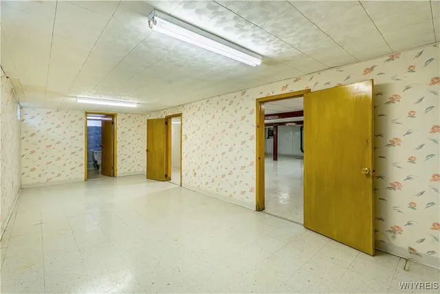 $289,900 | 32 Barlow Avenue, Lackawanna, NY 14218