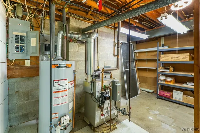 $289,900 | 32 Barlow Avenue, Lackawanna, NY 14218