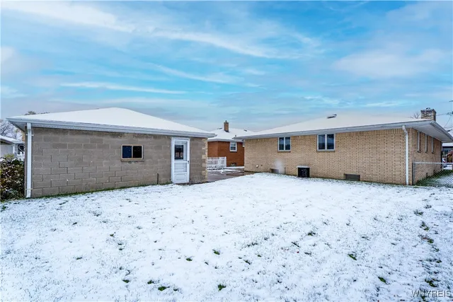 $289,900 | 32 Barlow Avenue, Lackawanna, NY 14218