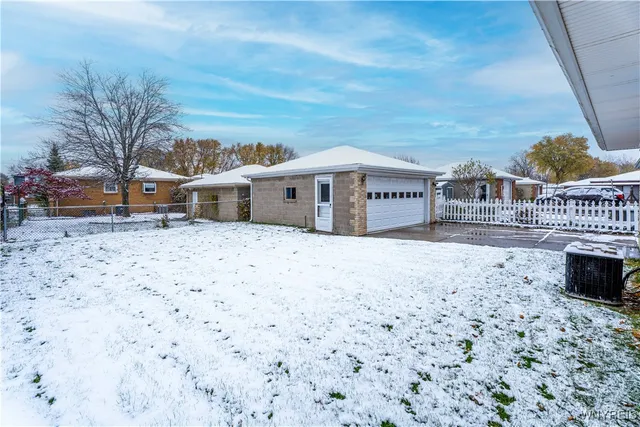 $289,900 | 32 Barlow Avenue, Lackawanna, NY 14218