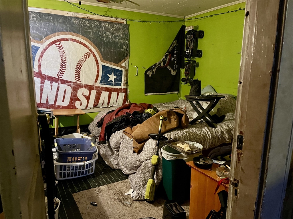 63 Allston Avenue West Springfield, MA 01089 - Photo 11 of 13