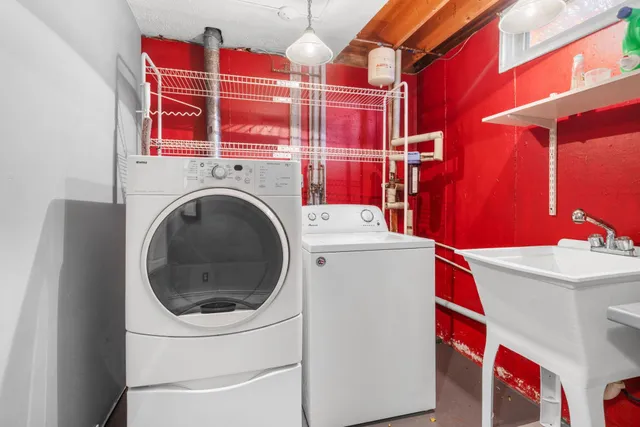 $310,000 | 5 Claremont NelMar Heights, Claremont, NH 03743