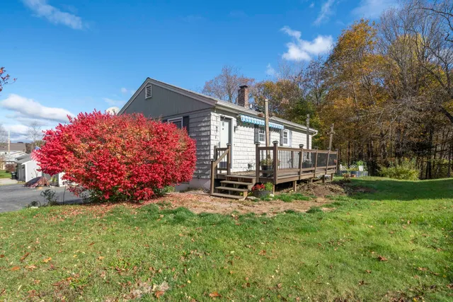 $310,000 | 5 Claremont NelMar Heights, Claremont, NH 03743