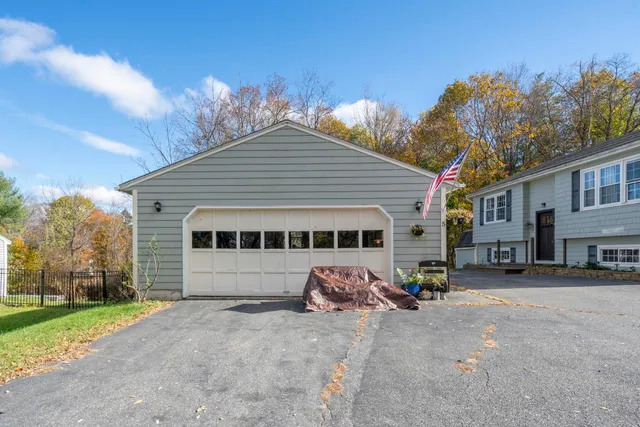 $310,000 | 5 Claremont NelMar Heights, Claremont, NH 03743