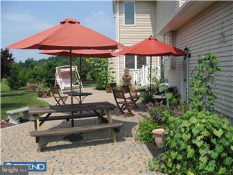 18 Stacy Drive Cream Ridge, NJ 08514 - Photo 9 of 11 Gallery Image 9
