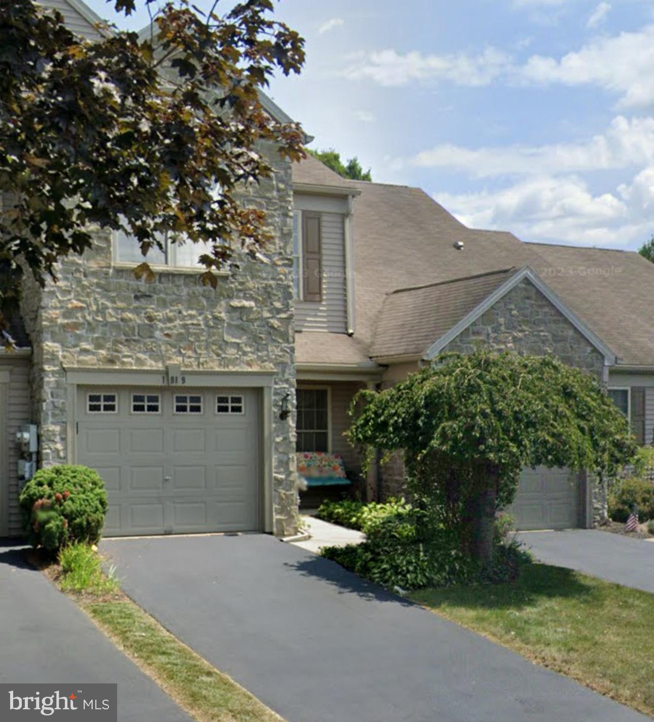 1919 Limestone Drive Hummelstown, PA 17036 - Photo 1 of 25 1919 Limestone Drive
