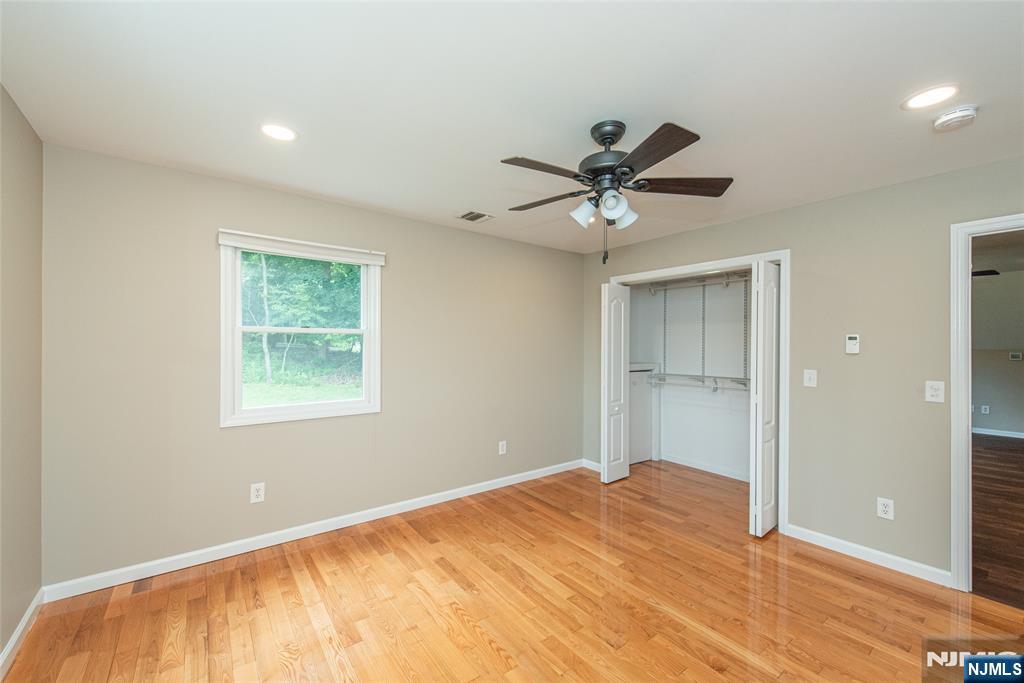 345 Bowden Road Cedar Grove, NJ 07009 - Photo 33 of 43 Gallery Image 33