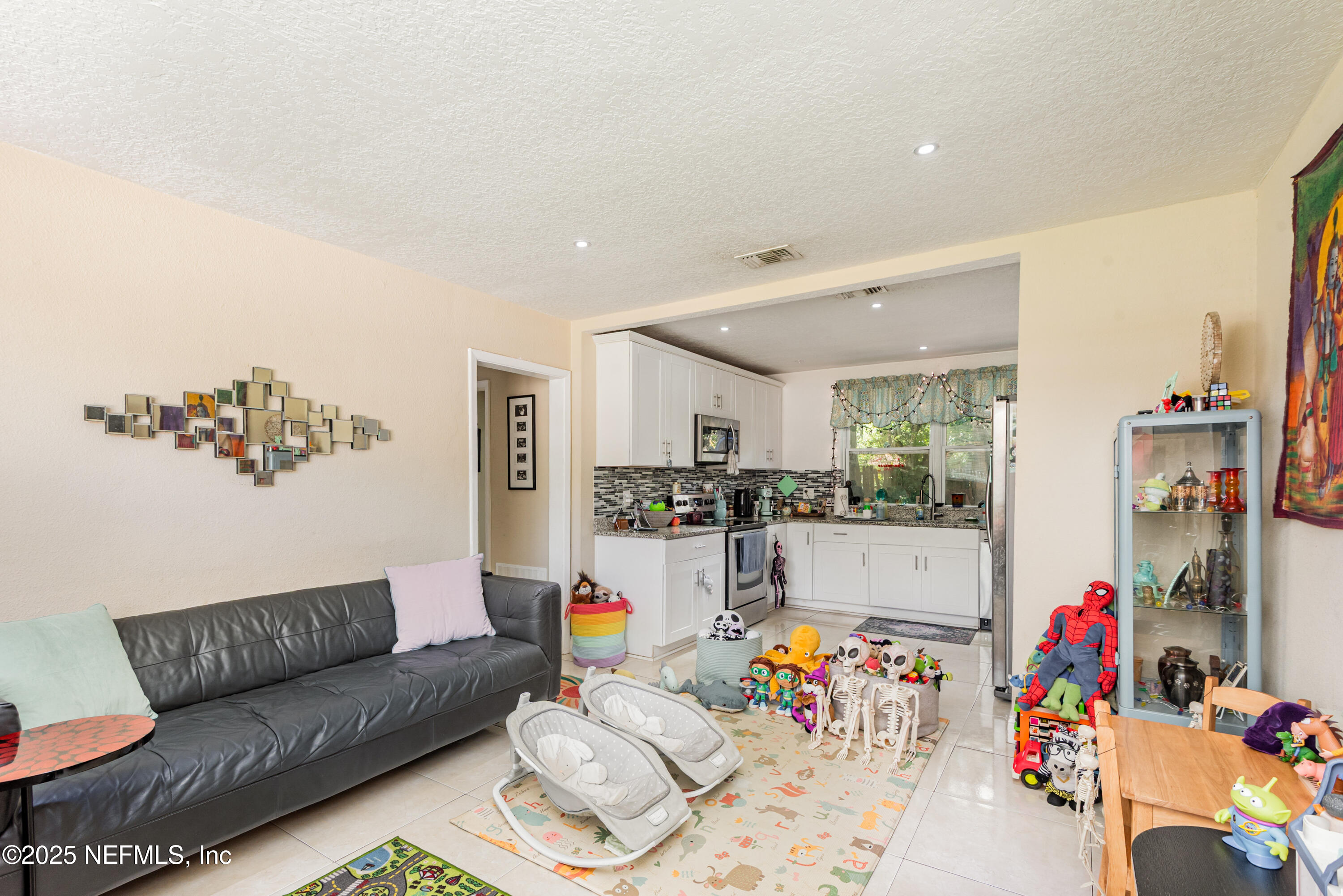 4122 Springwood Road Jacksonville, FL 32207 - Photo 7 of 29 007_dsc_4745-edit_70