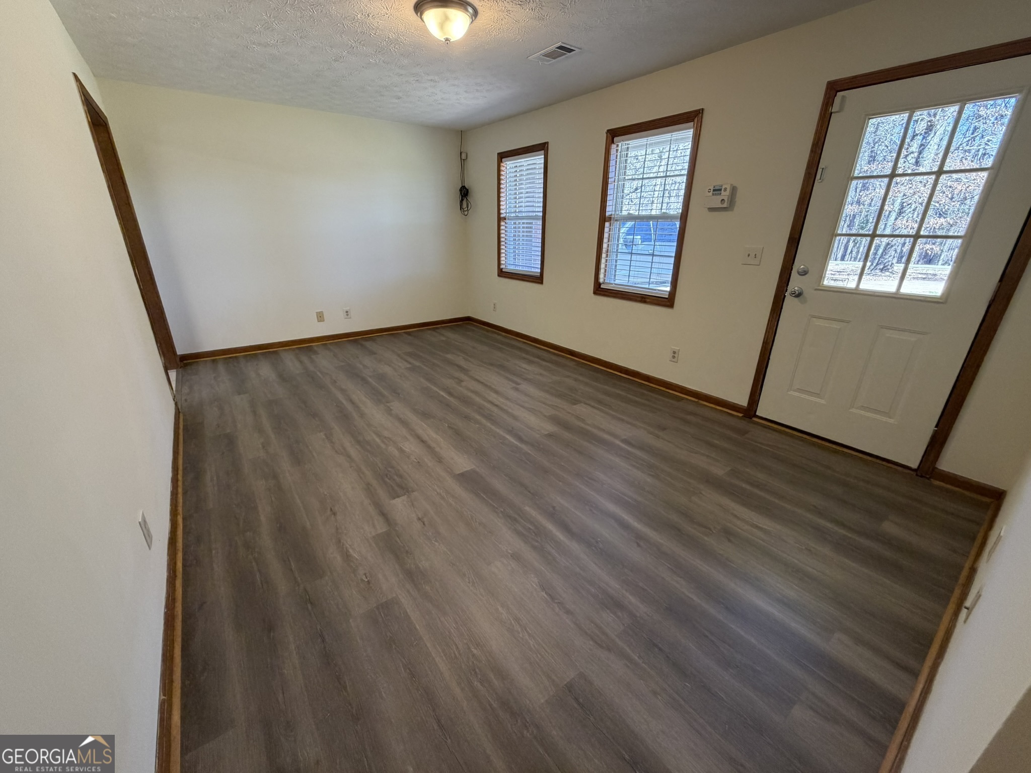 2939-h D H D Atha Road Covington, GA 30014 - Photo 4 of 28