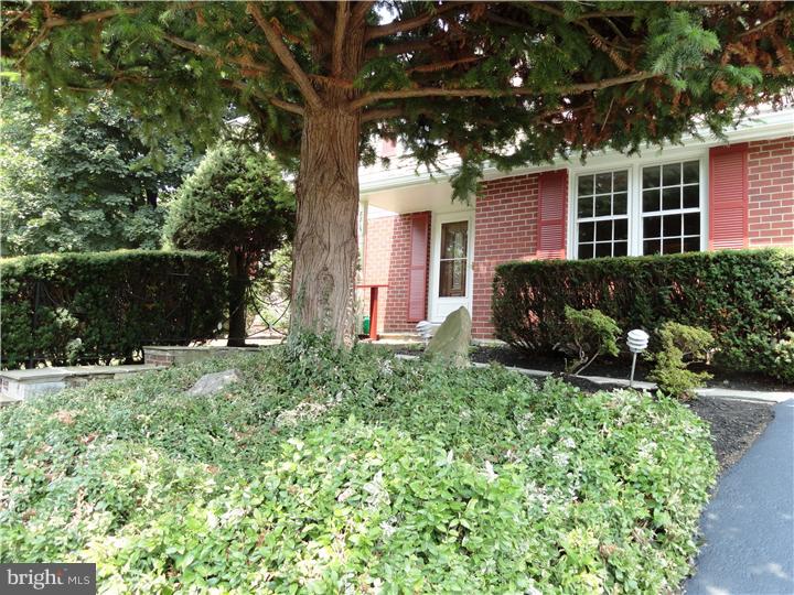 8815 Wainwright Road Wyndmoor, PA 19038 - Photo 2 of 19 Exterior