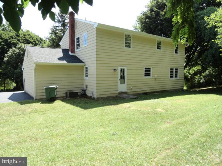 8815 Wainwright Road Wyndmoor, PA 19038 - Photo 19 of 19 Exterior Back