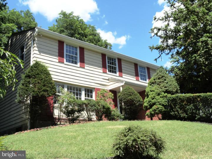 8815 Wainwright Road Wyndmoor, PA 19038 - Photo 4 of 19 Exterior
