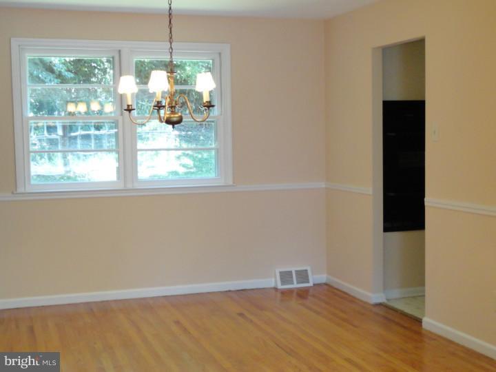 8815 Wainwright Road Wyndmoor, PA 19038 - Photo 7 of 19 Dining Room