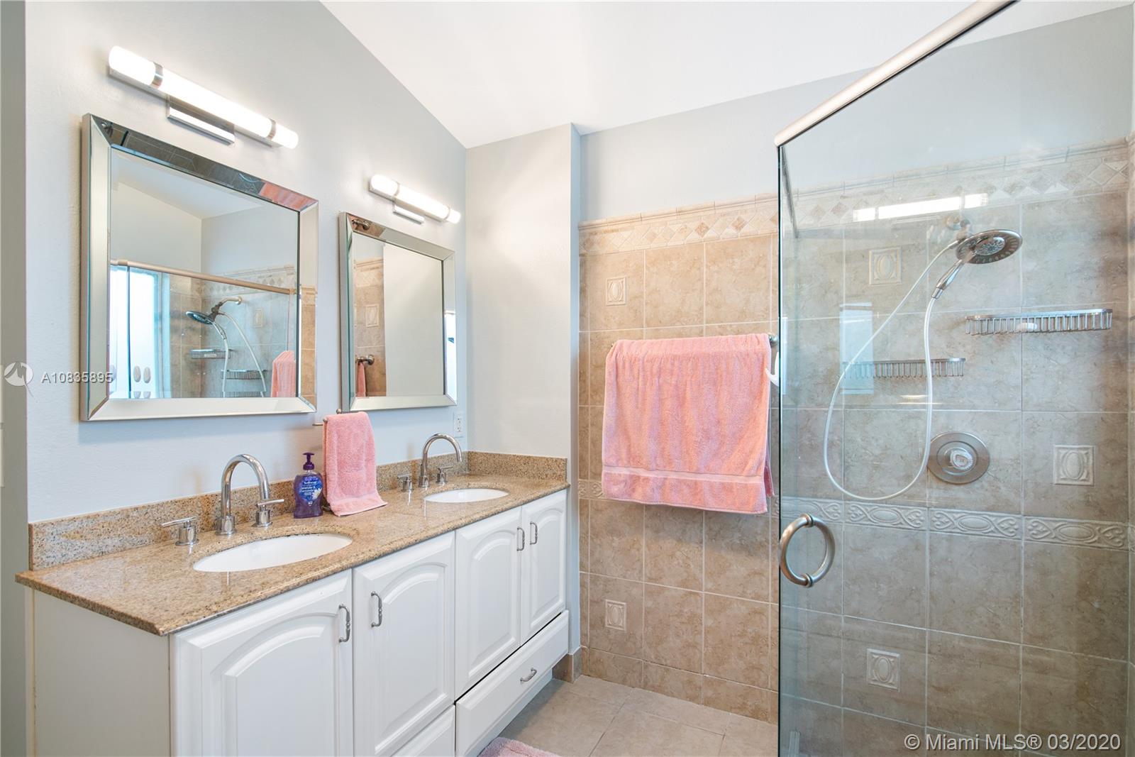 10532 Plainview Circle Boca Raton, FL 33498 - Photo 14 of 42