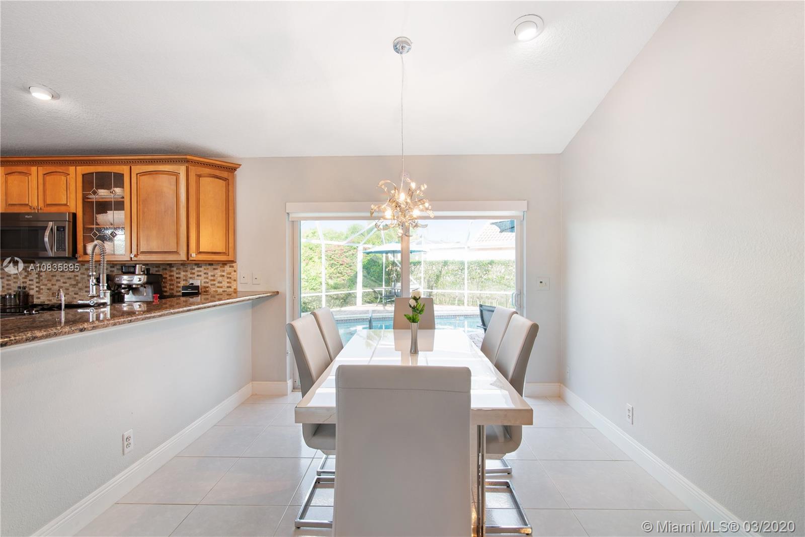 10532 Plainview Circle Boca Raton, FL 33498 - Photo 16 of 42