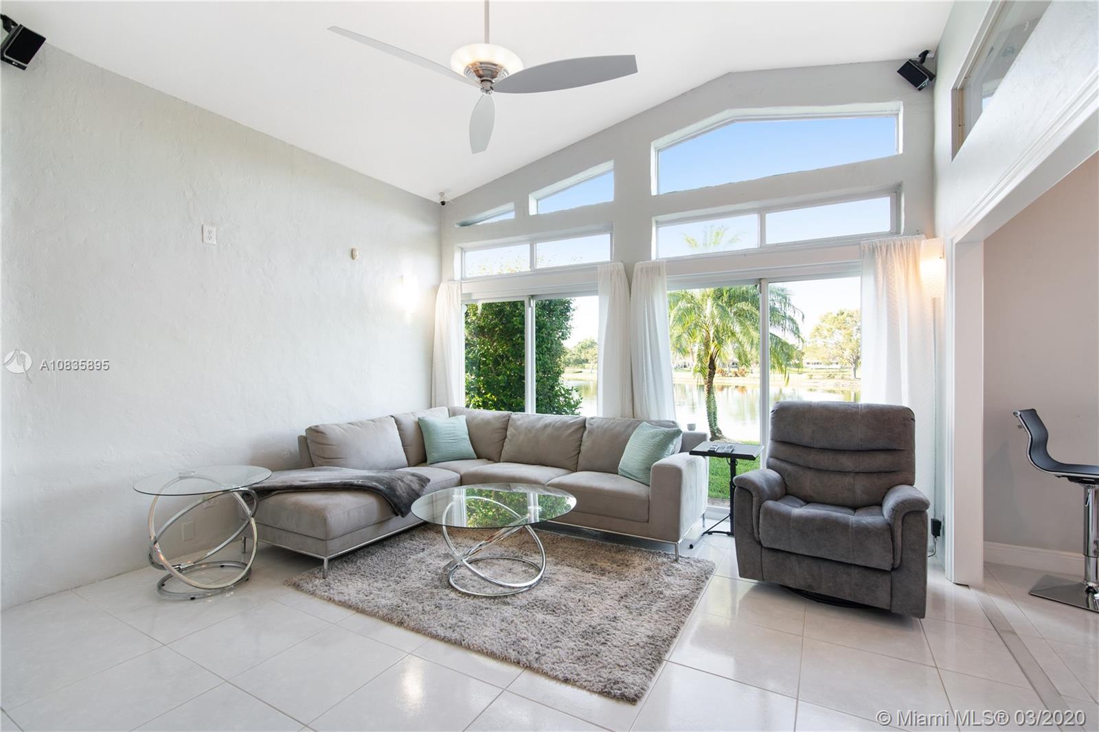 10532 Plainview Circle Boca Raton, FL 33498 - Photo 18 of 42