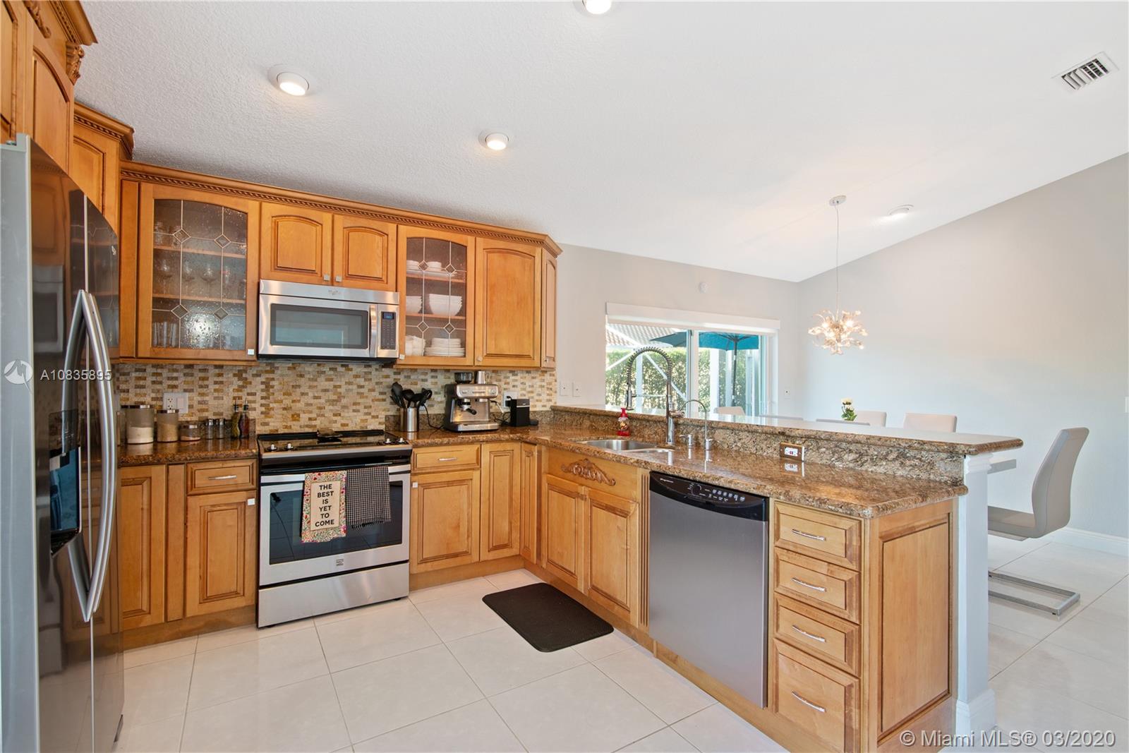 10532 Plainview Circle Boca Raton, FL 33498 - Photo 20 of 42