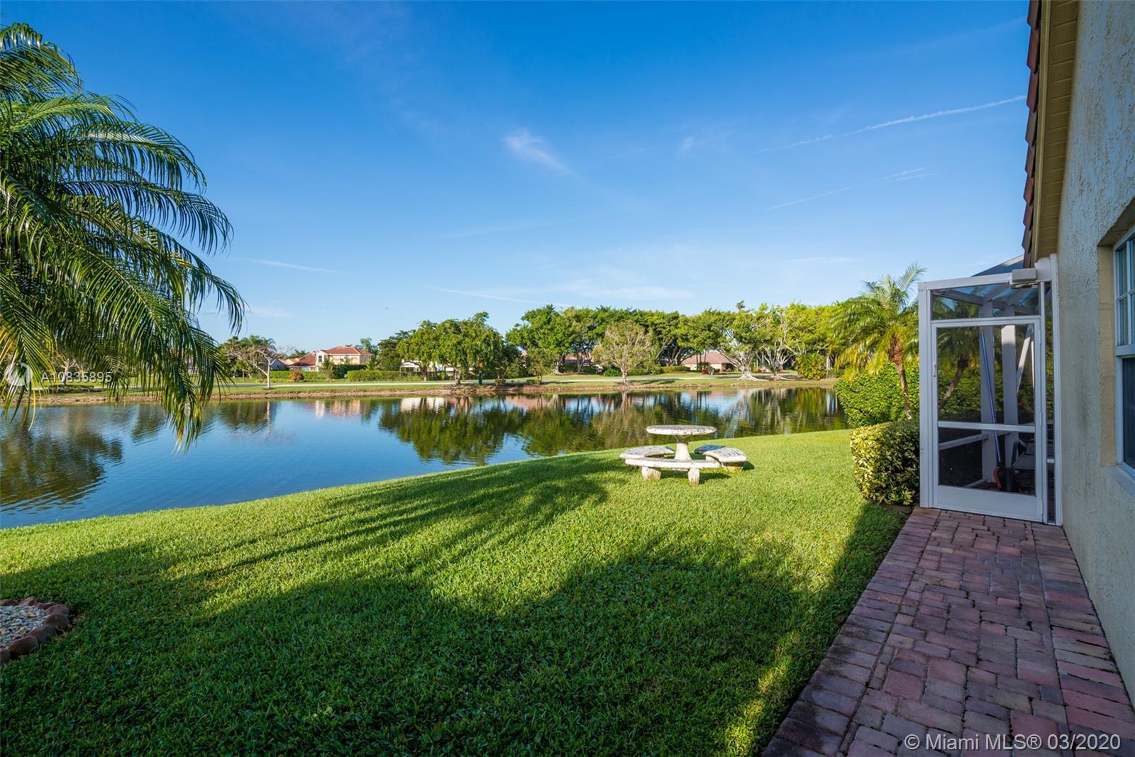 10532 Plainview Circle Boca Raton, FL 33498 - Photo 28 of 42