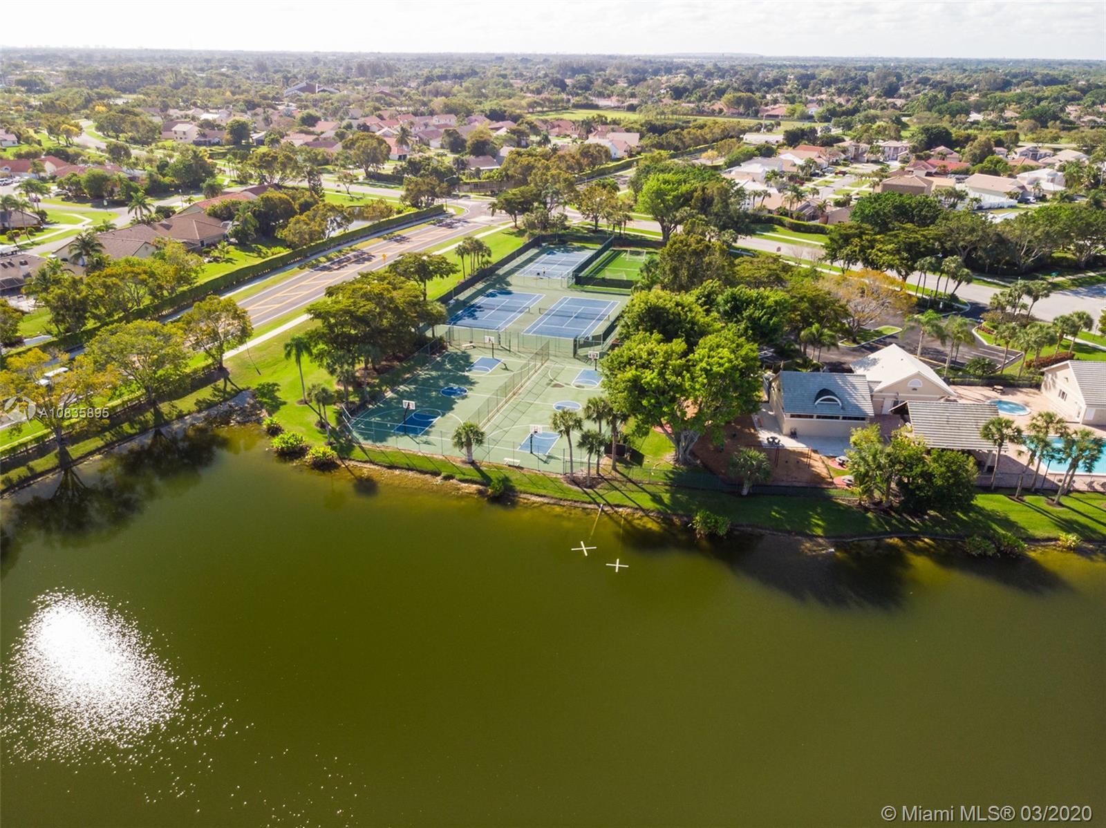 10532 Plainview Circle Boca Raton, FL 33498 - Photo 36 of 42